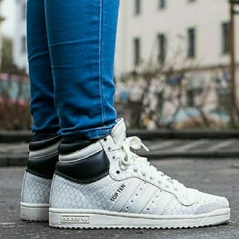 Adidas Snakeskin Top 10 Hi in White (no box)
